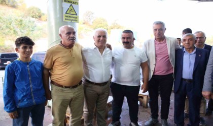 Başkan Bozbeyden ‘Vira Bismillah diyen balıkçılara ziyaret