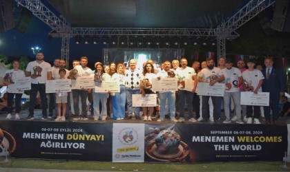 Başkan Pehlivan: “Bu gurur tüm Menemenli hemşehrilerimin”