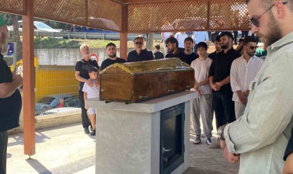 Bir ay önce evlenmişti, trafik kazasında hayatını kaybetti