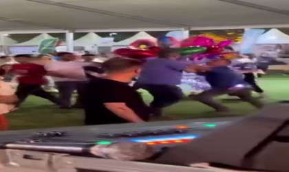 Bursada cadde boks ringine döndü: İki grubun kavgası kameraya yansıdı