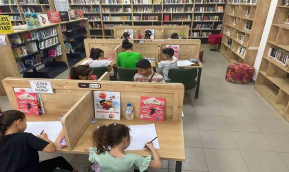 Çocuklar eğlenerek okuma sevgisi kazandı