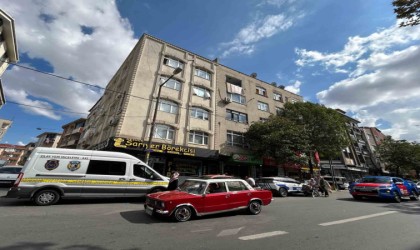 Esenlerde evine gittiği arkadaşını öldürüp, cesedin fotoğrafını çekti