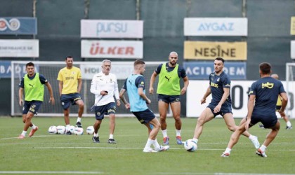 Fenerbahçe, Galatasaray derbisi hazırlıklarını sürdürdü