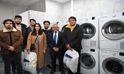 Genç ve öğrenci dostu Kayseri Büyükşehir; tüm imkanları ile gençlerin yanında