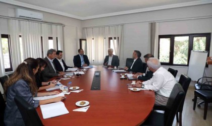 ‘Güçlü Muğla için Büyükşehir ilçe ayrımı kaldırılıyor