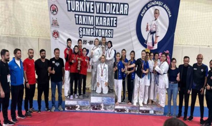 Körfezin karate takımı Türkiye ikincisi oldu