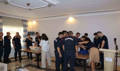 Öğretim görevlilerinden jandarmaya eğitim