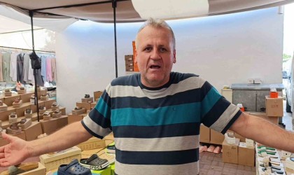 Pazara turist yağdı, esnaf alışveriş yapmıyorlar diye sitem etti