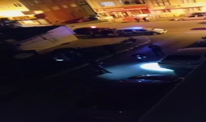 Pendikte motosikletli bir şahıs park halindeki aracı kurşunlandı