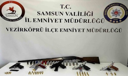 Samsunda huzur uygulamasında 5 adet tabanca ele geçirildi