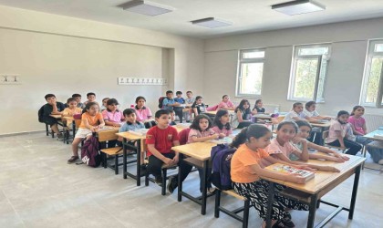 Sarıgölde eğitim-öğretim yılı törenle başladı