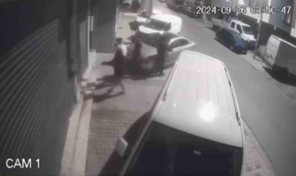 Sultanbeylide kıyafet hırsızlığı kamerada