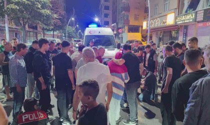 Sultangazide feci kaza 2si polis 4 kişi yaralandı