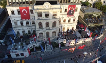 Tarihçi İlber Ortaylı Beyoğlunda düzenlenen “Avrupa Miras Günleri”ne konuk oldu
