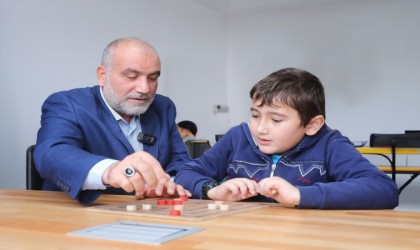 Başkan Sandıkçı: “Öğrencilerimizin pratikler kazanmalarına destek oluyoruz”