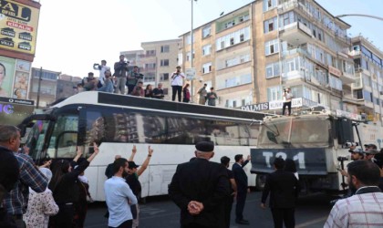 Diyarbakırda terör propagandası yapan 6 kişi gözaltına alındı