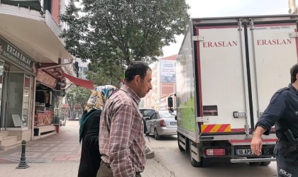 Dolandırıcıların tuzağına düştü, polis ekiplerince kurtarıldı