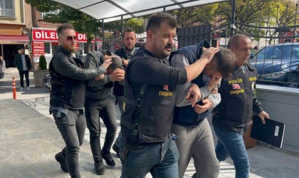 Evli çifti 11 bin 750 dolar dolandıran şahıslardan 1i tutuklandı