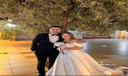 Gemliki buluşturan düğün