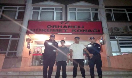 Hırsızlık yaptıktan sonra ilçe değiştirdiler, polisten kaçamadılar