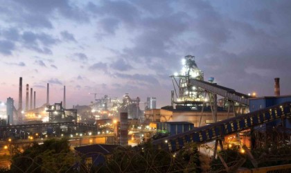 İsdemir kuruluşunun 54. yılını kutluyor