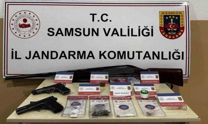 Jandarma ekipleri silah, mühimmat ve uyuşturucu madde ele geçirdi