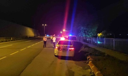 Karayolundaki heyelan anı kamerada