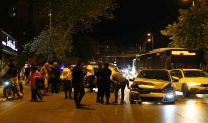 Kazayı burunları bile kanamadan atlattılar