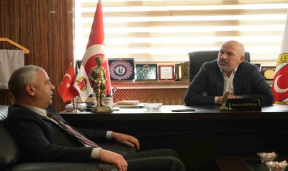 Kent Konseyi Başkanı Artar çalışmalar hakkında basın mensuplarına açıklamalarda bulundu