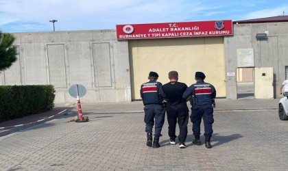 Kesinleşmiş hapis cezası bulunan kişi kordon sefası yapacakken jandarmaya yakalandı