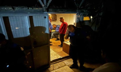 Kuşadasında barakada 1 kişi ölü bulundu