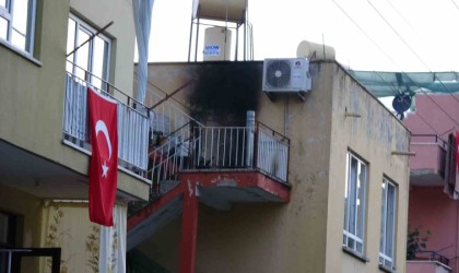 Merdivende piknik tüpüyle yapılan pişi yangın çıkardı