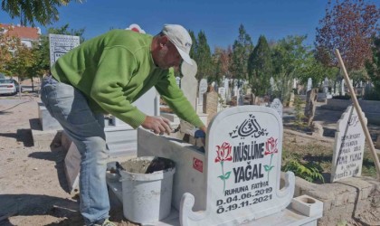 Müslümenin mezar taşları yenilendi