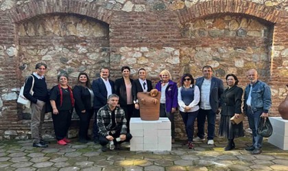 Pişmiş toprak eserleri Bursada beğeni topluyor