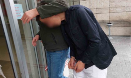 Samsunda uyuşturucuyla yakalanan memurun daha önce aynı suçtan açığa alındığı ortaya çıktı