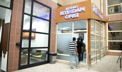 Seyhan Belediyesi İstihdam Ofisi iş arayanlara umut oldu