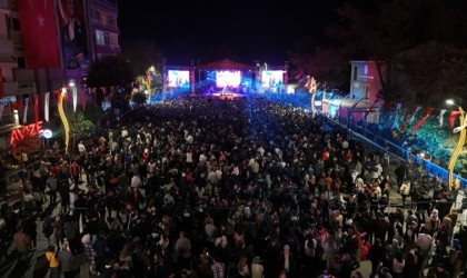 Silivride 29 Ekim Cumhuriyet Bayramı coşkuyla kutlandı