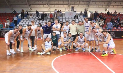 TB2L: Kocaeli BŞB Kağıtspor: 58 - Göztepe: 54