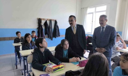 Türkiyenin ilk mesleki ortaokulu eğitim öğretime başladı