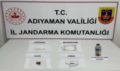 Uyuşturucu denetimlerinde 12 şahıs gözaltına alındı