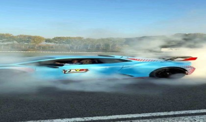 5 yaşındaki Zayn milyonluk lüks otomobil ile tozu dumana kattı