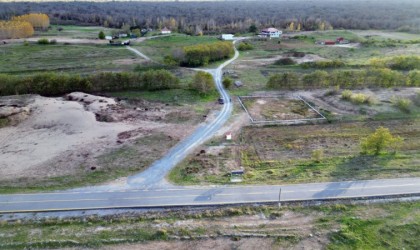 7 hanenin 52 yıldır kullandığı bağlantı yolu arsa çıktı
