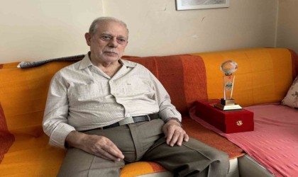 76 yıldır tulum çalan Remzi Bekara Yaşayan İnsan Hazinesi ödülü