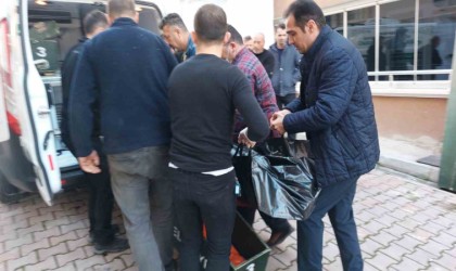 Adliye çalışanı evinde ölü bulundu