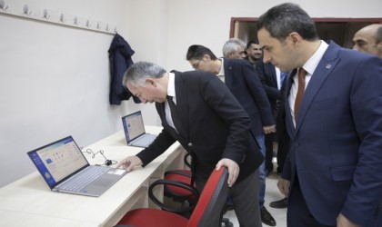 AİÇÜ Bilgisayar Mühendisliği Bilgisayar Laboratuvarı Açıldı