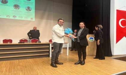 Akyazıda bağımlılıkla mücadele konuşuldu