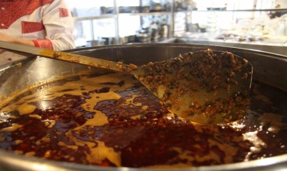 Bamya çorbası yıllardır sofraların tam ortasında