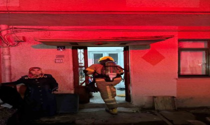 Bandırmada sabah saatlerinde yangın paniği