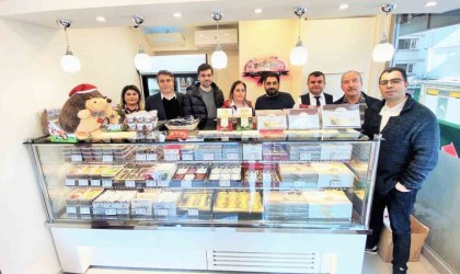 Bursanın lezzeti 25inci şubesiyle Heykelde