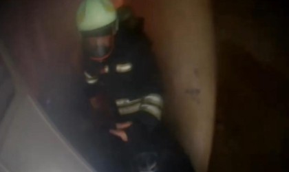 Diyarbakırda 3 katlı binada çıkan yangında 5 kişi dumandan etkilendi